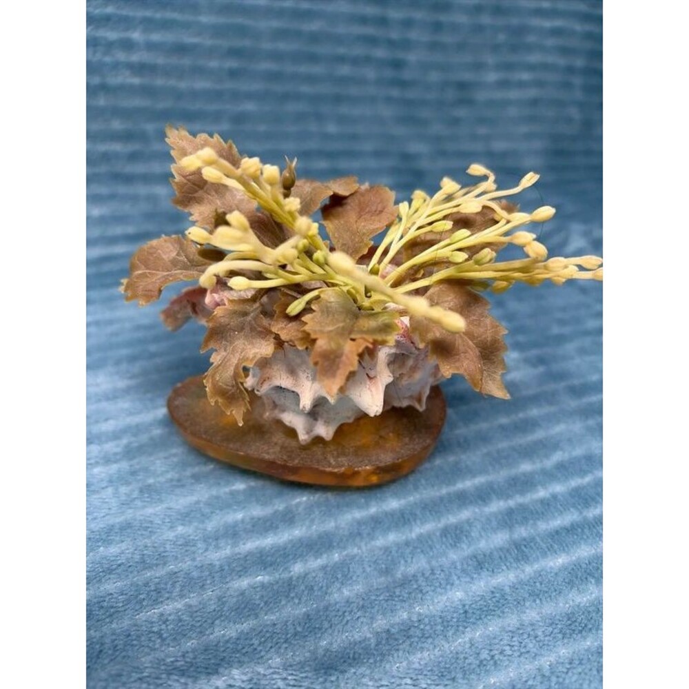 Vtg Faux Jade Bonsai Tree Sculpture Flower Figurine Amber Lucite Base Retro read